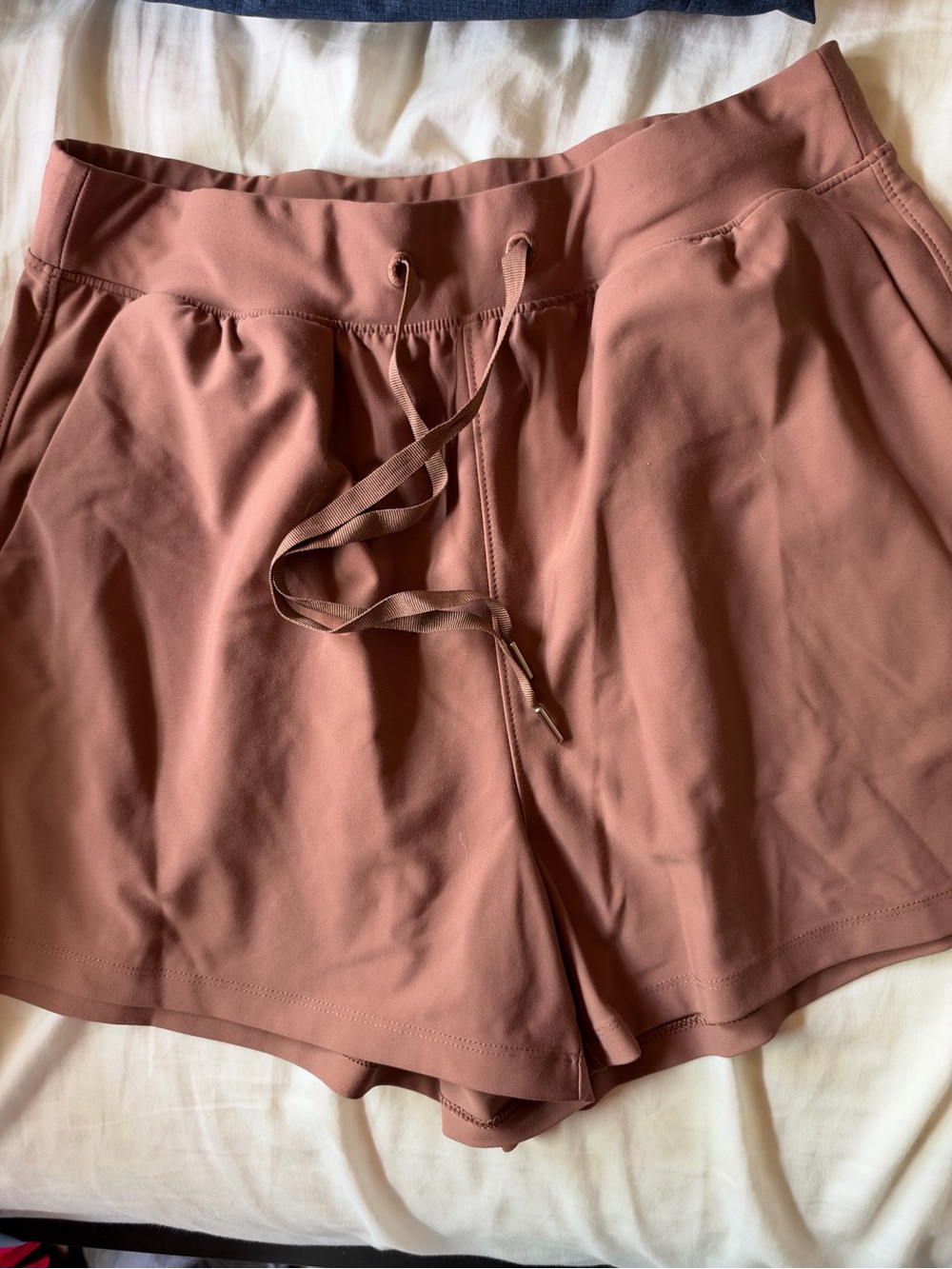 Old Navy Women's Dusty Rose Athletic Drawstring Shorts